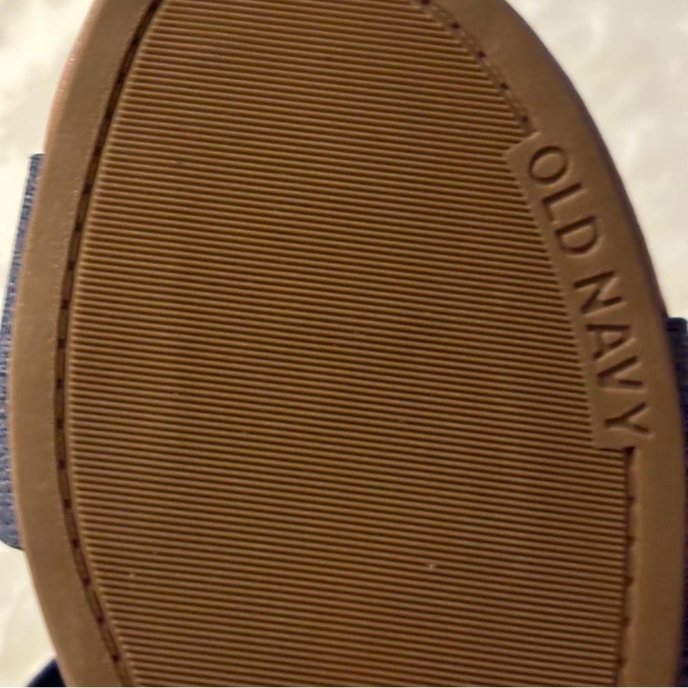 ❤️2/$15 or 3/$21❤️ Old Navy Faux Leather Link Strap Slip-on Sandals, Size 9 - Picture 7 of 10